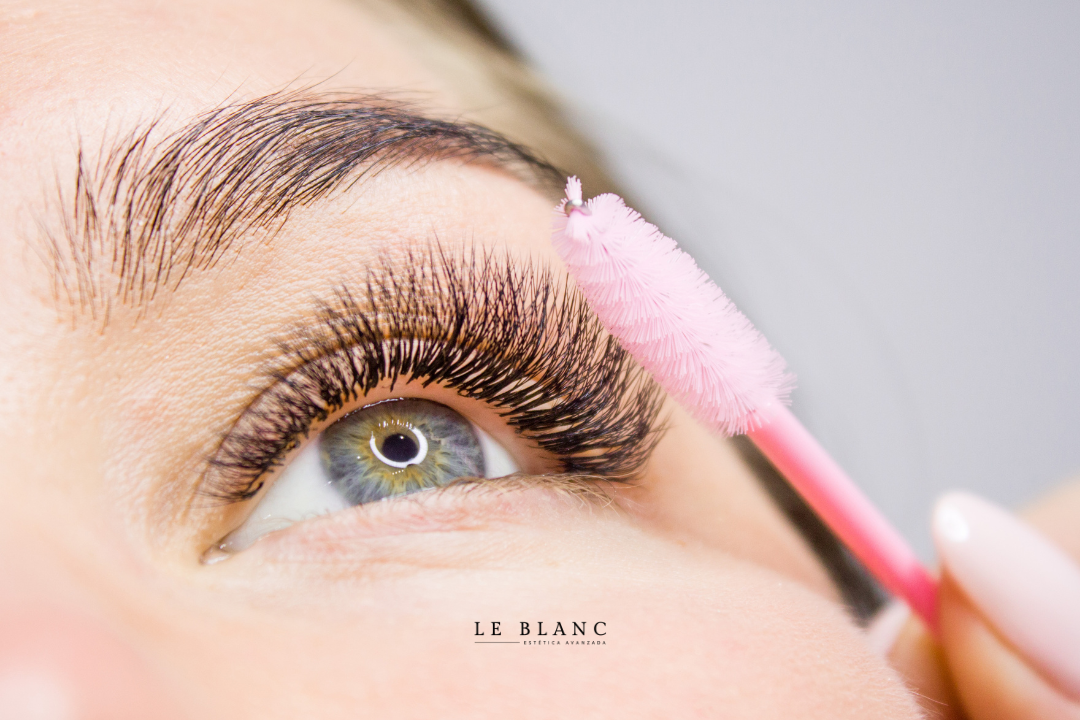 Extensiones de pestañas en Alicante